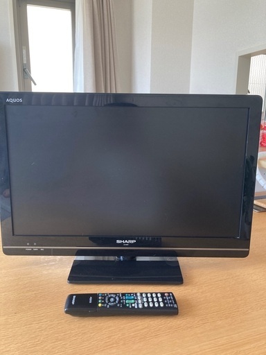 SHARP製AQUOSテレビ