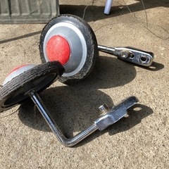 自転車　補助輪の画像