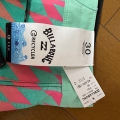（新品、未使用）水着、ボードショーツ2セットの画像