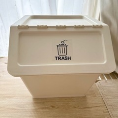 ※お譲り先決定しました※【0円】収納ケース・ゴミ箱の画像