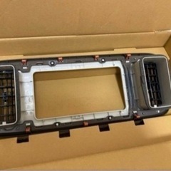 新品ダイハツ　キャンバス　フロントインテリアパネルの画像