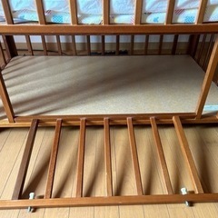 『美品』プーさんベビーベッド＆ディズニーベビー布団セット【おまけ付き】 の画像