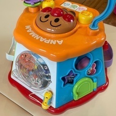 【アンパンマン】☆知育おもちゃ　よくばりボックス の画像