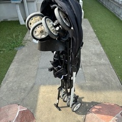 引き取り限定　カトージ　バギー　ベビーカーの画像