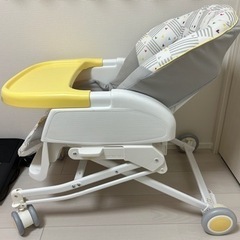 アップリカ ハイローチェア  ベビーカー チャイルドシートの画像