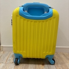 小型キャリーケース