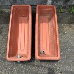アイリスオーヤマ レリーフプランター 650 テラコッタブラウン オーバーフロー加工品 52個セット
の画像