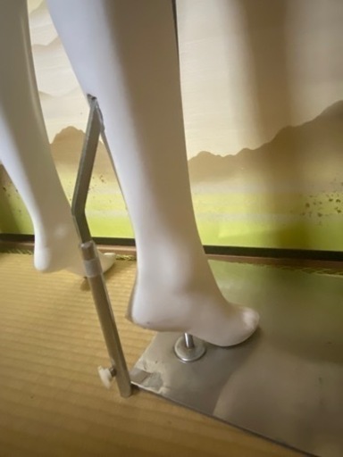 女性マネキン全身直立ポーズ