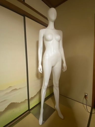 女性マネキン全身直立ポーズ