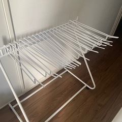 【お譲り先決まりました】スラックスハンガー