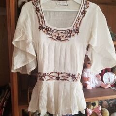 古着屋さんで購入