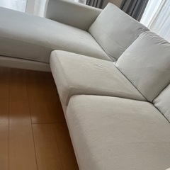 IKEAソファの画像