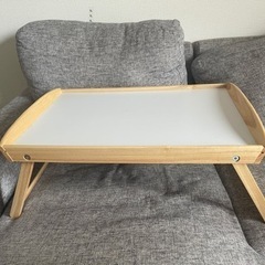ベッドトレイ