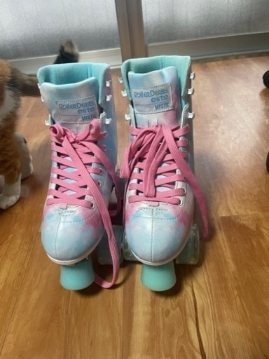 ローラースケートシューズ