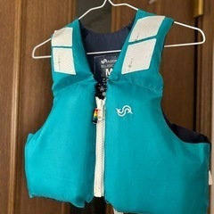 【早期お取引希望】中古　キッズ　ライフジャケット　海　川　レジャ...