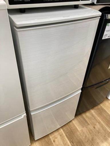 【トレファク高槻店】安心の6ヶ月間保証！取りに来れる方限定！SHARP（シャープ）の2ドア冷蔵庫のご紹介です！