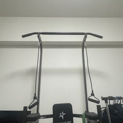 懸垂マシン/懸垂バー/健康ぶらさがり機の画像