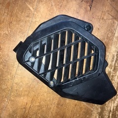 pcx jf81 ラジエーターカバー　付近まで届けること可能です