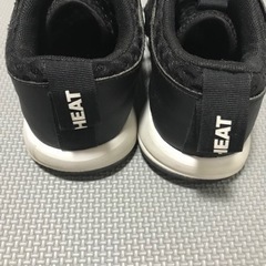 adidasスニーカー20cmの画像