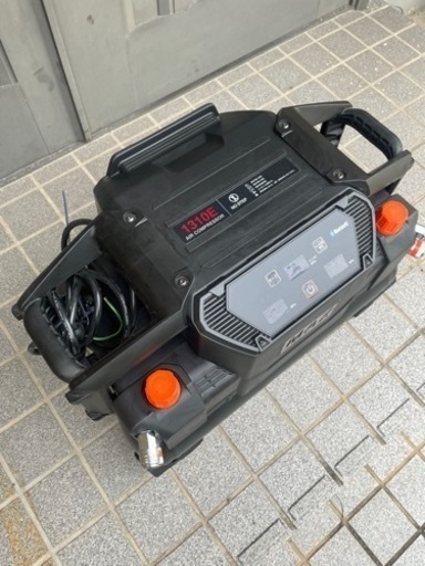 現行MAXエアーコンプレッサー新品 未使用 保証書無記入。 説明文良くお読みください値下げしました。