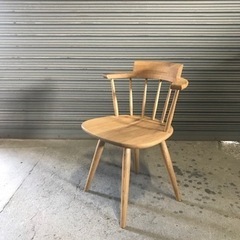 無垢材の回転チェア　ダイニングチェア　椅子　オイル塗装
