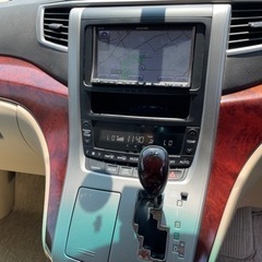 車検２年付き トヨタヴェルファイアの画像