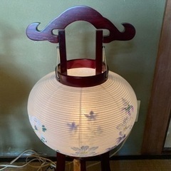 盆提灯と極楽灯の画像