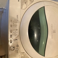 洗濯機と冷蔵庫の画像