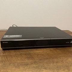 32V型テレビ（2013年製）➕録画機器（DVD &Blu-ray再生不可）➕テレビ台の画像