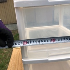 収納ラックの画像