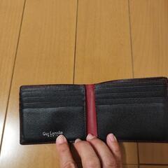 Guy Laroche Paris 二つ折り財布　ギラロッシュの画像