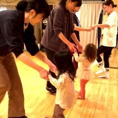 おやこサルサの画像