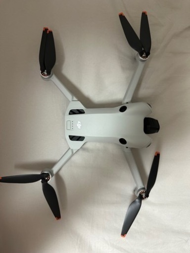 DJIドローン　Mini4 RC2リモコン付き