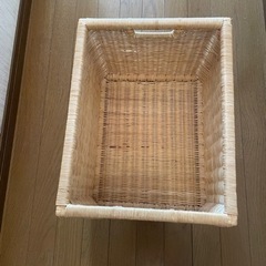 収納籠