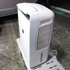 🍎シャープ 衣類乾燥除湿機 冷風扇 プラズマクラスター 7000 CM-L100-W②の画像