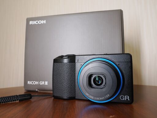RICOH GRⅢ