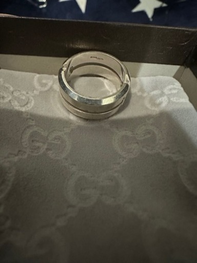 GUCCI指輪１８号