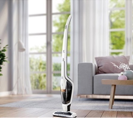 【最終処分‼️】コードレス掃除機、本日お受け取りできる方にお安くお譲りします。