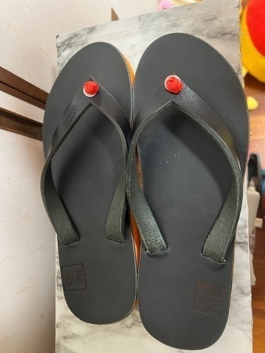 新品　皮サンダル