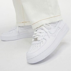 NIKE スニーカーエアフォースワン  24cm