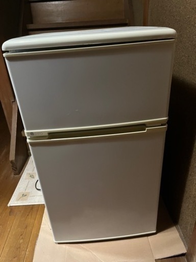 冷蔵庫　88L  2ドア