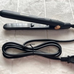 ★新品★値下げ★ヘアアイロン ミニサイズ 携帯 旅行 黒