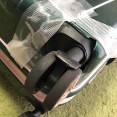 【ジャンク品】本日お渡し可能！スーツケースの画像
