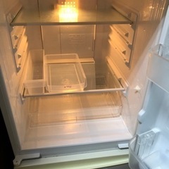 冷蔵庫の画像