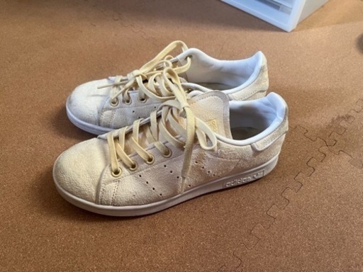 アディダス　スタンスミス   23センチ　スエード素材 adidas STAN SMITH