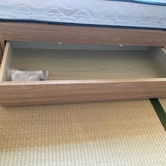ベッドフレーム/セミダブル　の画像