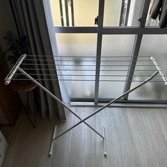 物干しラック　
タオルハンガー　折りたたみ　ホワイトの画像
