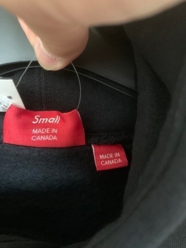Supremeパーカー売ります