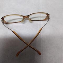 老眼鏡 セルフレームの画像