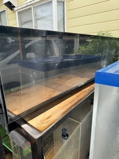 180㌢水槽4面ブラックアクリル水槽1800×600×h500オーバーフロー水槽